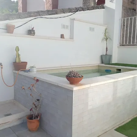 El Nido Del Chorro Hotel cápsula